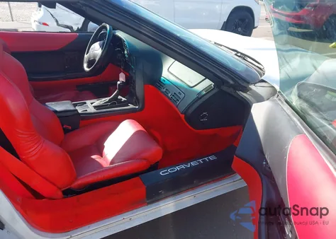 1995 Chevrolet Corvette from USA, damaged, VIN 1G1YY22P5S5115483